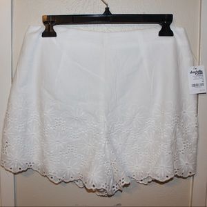 NWT White Lace shorts
